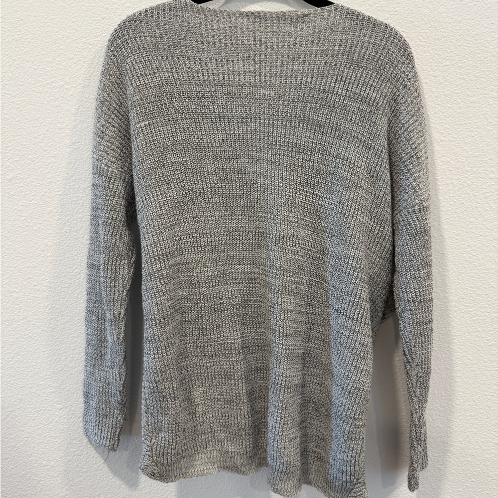 ASTR The Label Women's Surplice Wrap V-Neck Pullover Sweater Gray Small - Picture 7 of 9